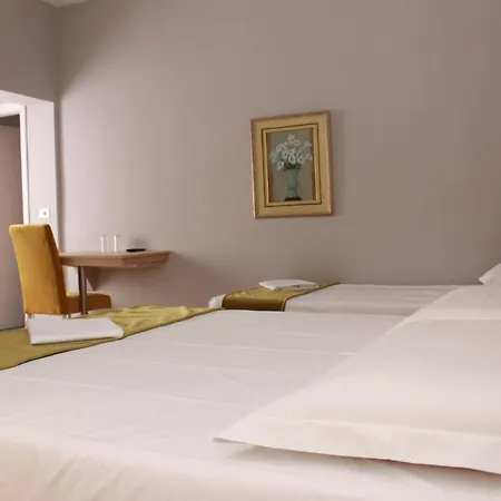 Hotel Theranda Boutique