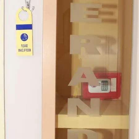 Theranda Boutique 3*