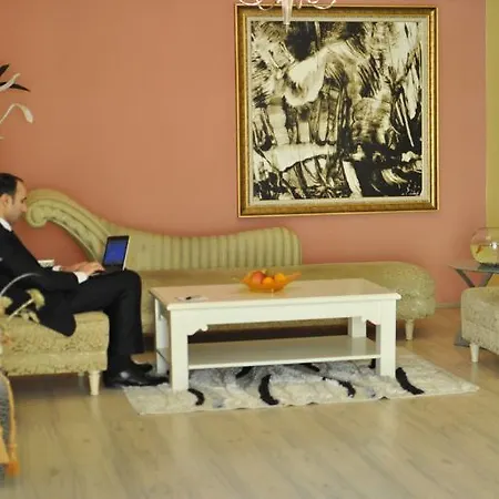 Hotel Theranda Boutique 3*