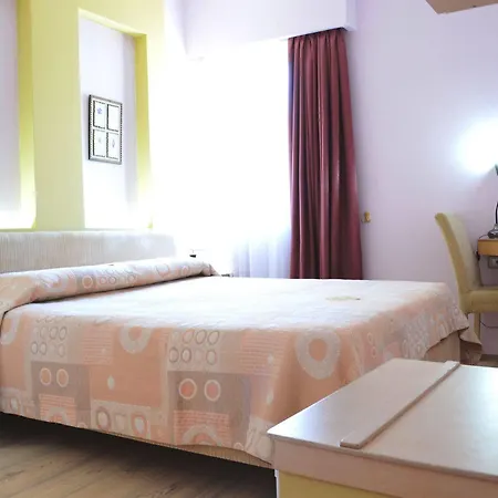 酒店 Theranda Boutique