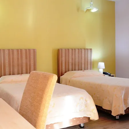 Theranda Boutique 酒店