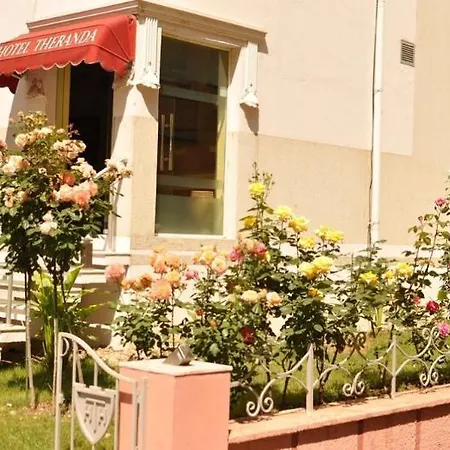 酒店 Theranda Boutique 地拉那