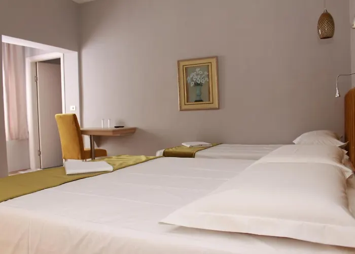 Hotel Theranda Boutique