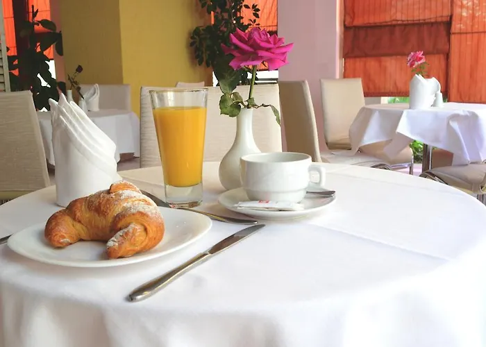 Theranda Boutique تيرانا