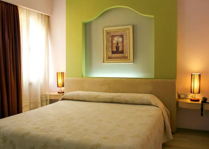 Hotel Theranda Boutique 3*