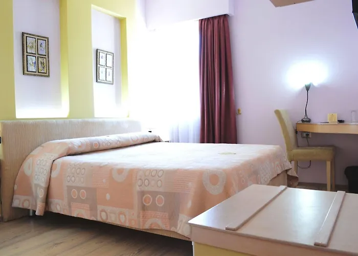 Hotel Theranda Boutique