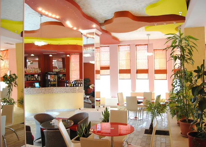 Theranda Boutique 3*