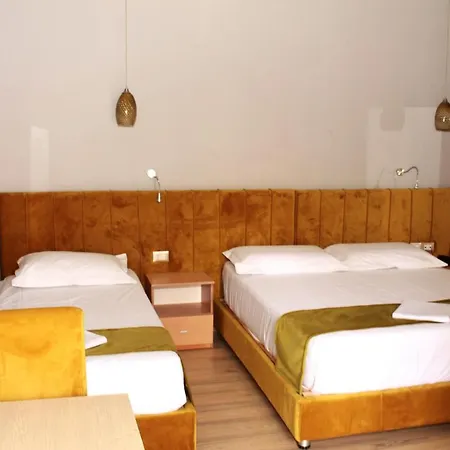 Hotel Theranda Boutique