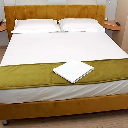 Theranda Boutique Tirana