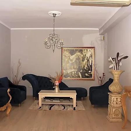 Theranda Boutique 3* Tirana